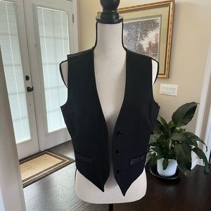 Moda International size 10 Black vest.